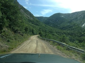 Dirt road at highlands‏