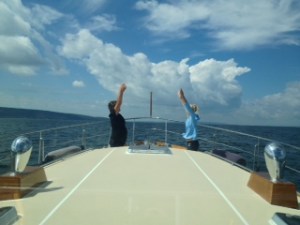 Yoga on the bow w. Jelaine